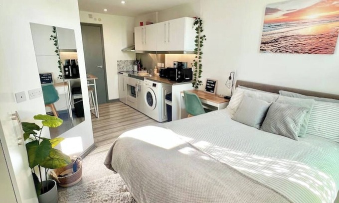 Southwark Apartment | Studio in Southwark