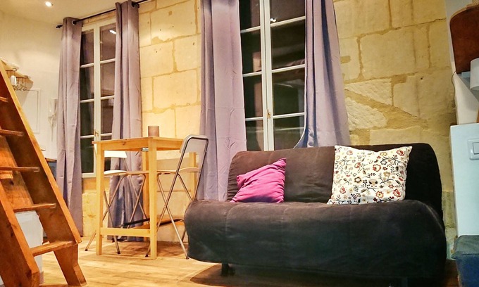 Arles City Centre Apartment | Studio in the historic center of Arles