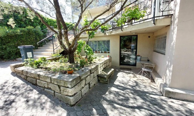 Mont Duplan House | studio indépendant près du centre ville