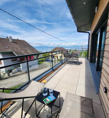Lugrin Apartment | Studio lumineux avec grande terrasse et vue lac, Parking privé