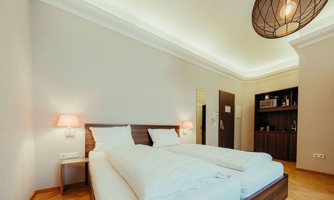 Weststadt House | Studio mit Eigener Voll Ausgestatteter Kochnische