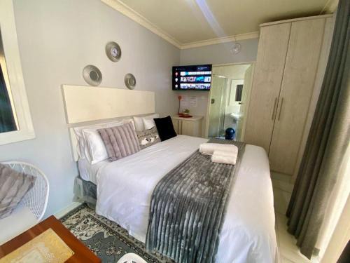 Harare Apartment | Studio near Airport City Centre - 2317
