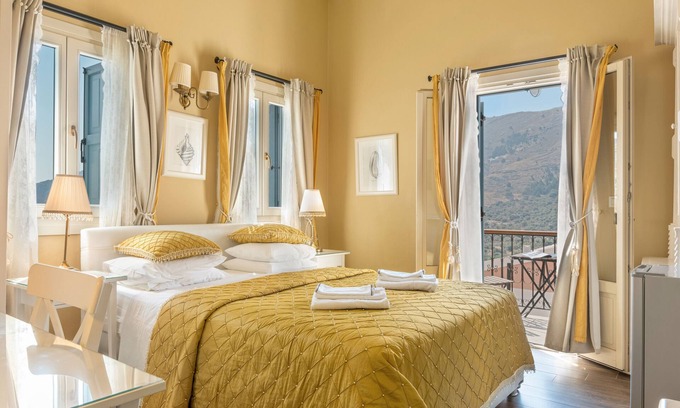 Pedi House | Studio 'No 1 Double Symi Nautilus' with Sea View, Wi-Fi and Air Conditioning