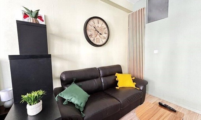 Saint-Claude Apartment | Studio-Private Bathroom-Comfort