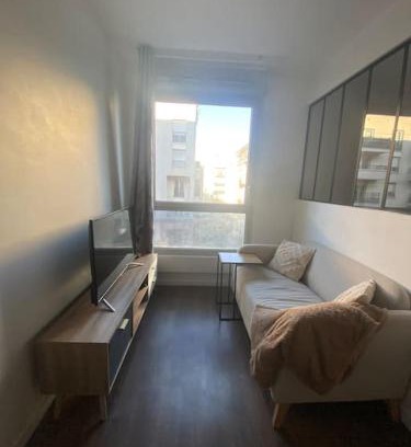 Rosny-sous-Bois Apartment | Studio proche Paris