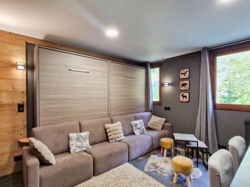 Flaine Apartment | Studio Rénové avec Kitchenette Équipée, Proche des Pistes et Commerces, Casiers à Ski - FR-1-425-207