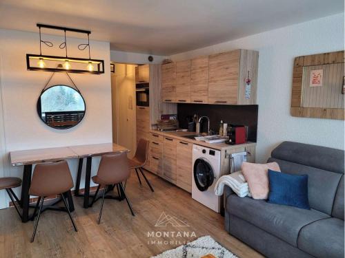 Le Grand-Bornand Apartment | Studio rénové avec cabine pour 4 pers, calme à Le Grand-Bornand - FR-1-458-199