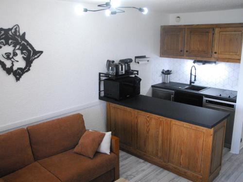 Pra Loup Apartment | Studio rénové proche des pistes avec terrasse et TV grand écran - FR-1-165A-98