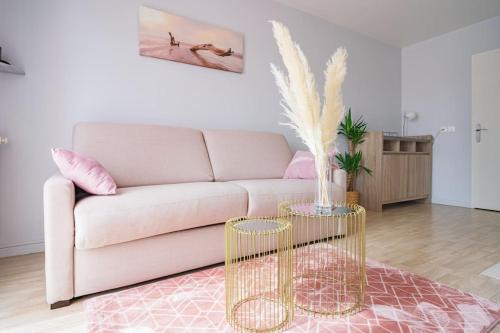 Vigneux-sur-Seine Apartment | Studio Rosa
