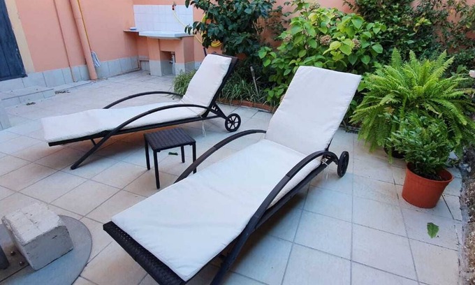 Ventimiglia Apartment | Studio - Sleeps 2 - Garden - Parking - Wifi