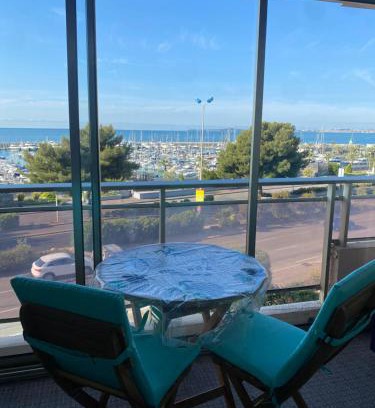 Saint-Laurent-du-Var Apartment | STUDIO SUPER AQUARAMA Bord de mer