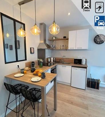 Cherbourg-en-Cotentin Apartment | Studio Titanic Cherbourg Netflix Parking