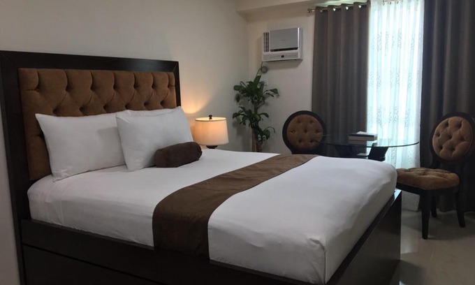 Legazpi Village Apartment | Studio Unit at The Beacon Makati