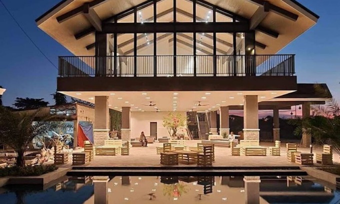 Mactan Export Processing Zone Condo | Studio Unit Near Airport at Amani Grand Resort with Pool