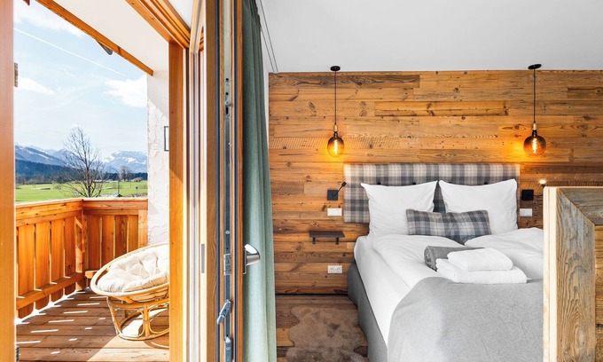 Reit im Winkl Apartment | Studio Unterberg | Mountain view, pool & sauna