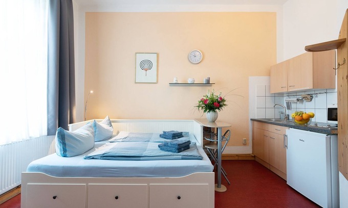 Senftenberg Apartment | Studio with garden view, Ap. 12, 21, 27 - Apartments am Schloßpark