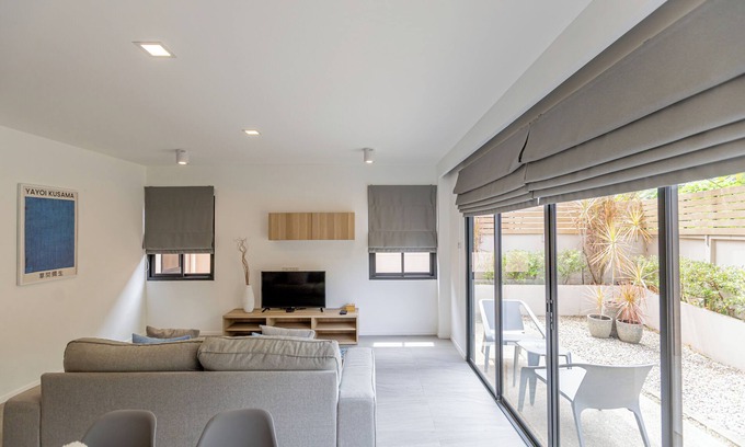 Thapae Apartment | Studio365 Apartment