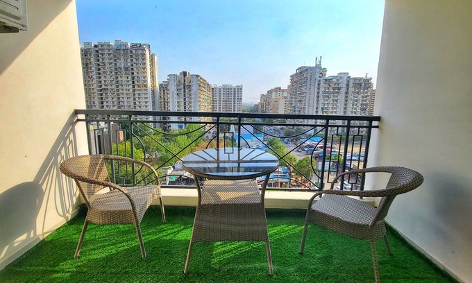 Ghaziabad Hotel | Studios By La Sentido