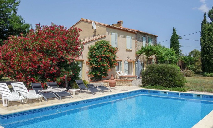 Palau-del-Vidre House | Stunning private villa for 6 people with WIFI, private pool, TV and terrace
