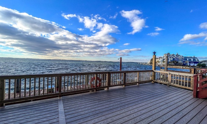 North Ocean City Condo | Stunning 2BR/2BA Bayfront Retreat