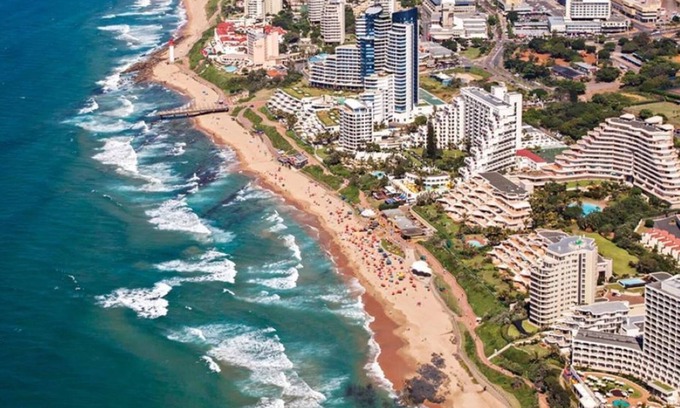 Umhlanga Apartment | Stunning 3 Bedroom Apartment at Lagoon Drive Durban