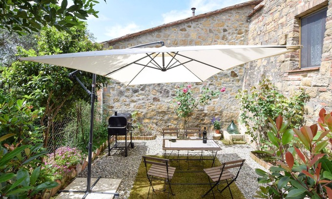 Monticchiello Apartment | Stunning apartment in Monticchiello