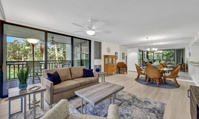 Bonita Bay Condo | Stunning Condo w/Private Beach Access, Restaurants & Shops