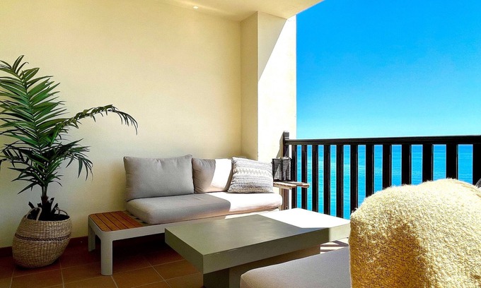 La Capellania Apartment | Stunning direct sea views 2 bed apartment at Balcon de Benamádena