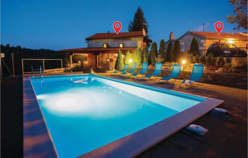 Veli Brgud House | Stunning Home In Jurdani With Wifi
