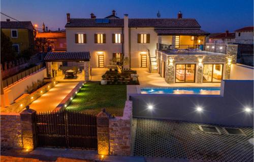 Valtura House | Stunning Home In Valtura