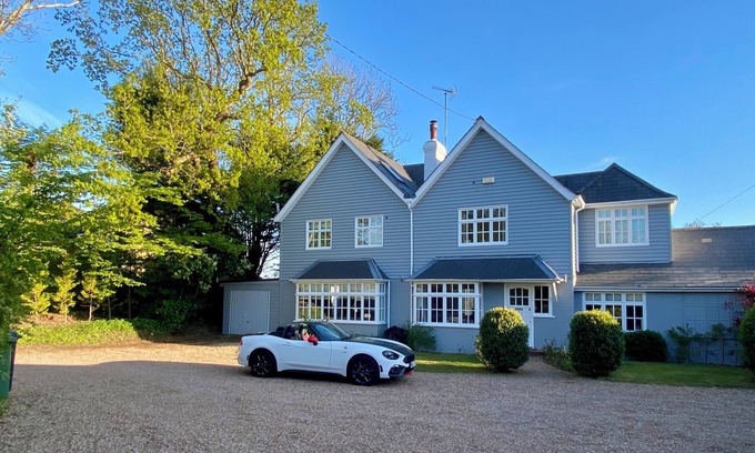 Broad Oak House | Stunning Home, owned by interior photographer sleeps 8