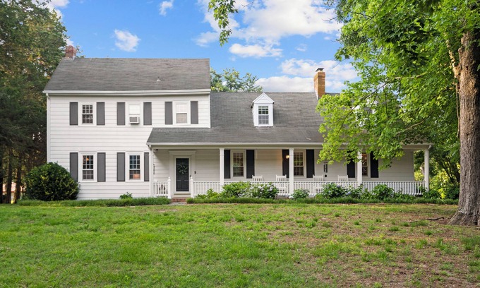 Salisbury House | Stunning Home w/Private Pool, Garden & Firepit