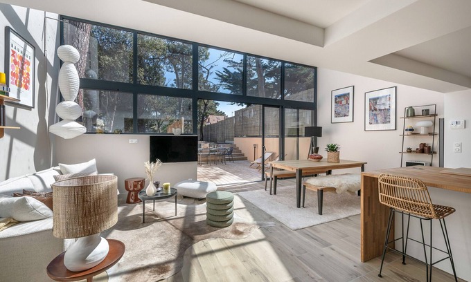 Pornichet Ski Chalet | Stunning House for 8 - 500m to Beach - Garden