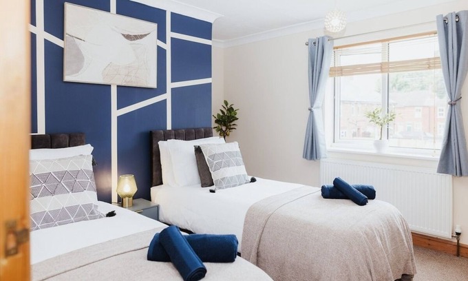 Lincoln House | Stunning House in Heart of Historic Lincoln