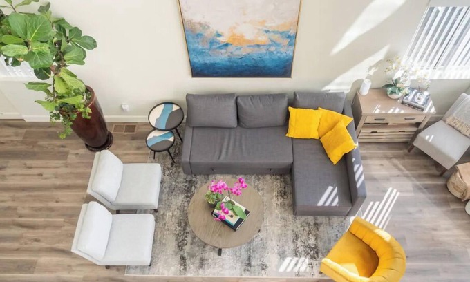 Bayshore Heights House | Stunning house with views and oasis garden