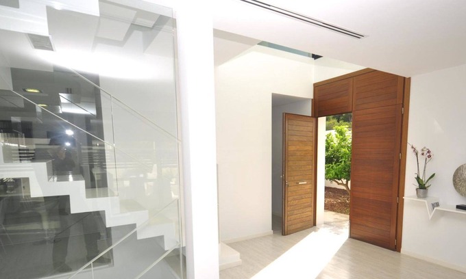 Son Serra de Marina House | Stunning private villa for 6 guests with WIFI, private pool, A/C, TV, pets allowed and parking
