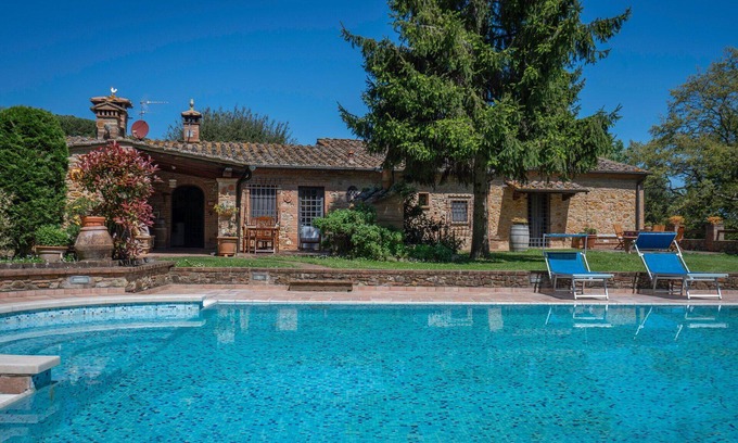 Gambassi Terme Villa | Stunning private villa with A/C, private pool, WIFI, TV, terrace, parking, close to San Gimignano