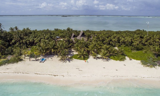 Chacchoben Villa | Stunning private beach villa with pool, lagoon and cinema. Includes chef & food