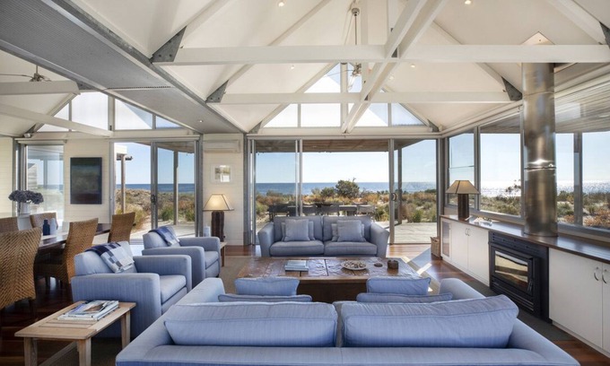 Normanville House | Stunning Private Luxury Absolute Beachfront Adult's Retreat