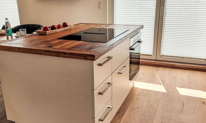 Hallenberg House | Stunning private villa for 4 people with WIFI, TV and terrace