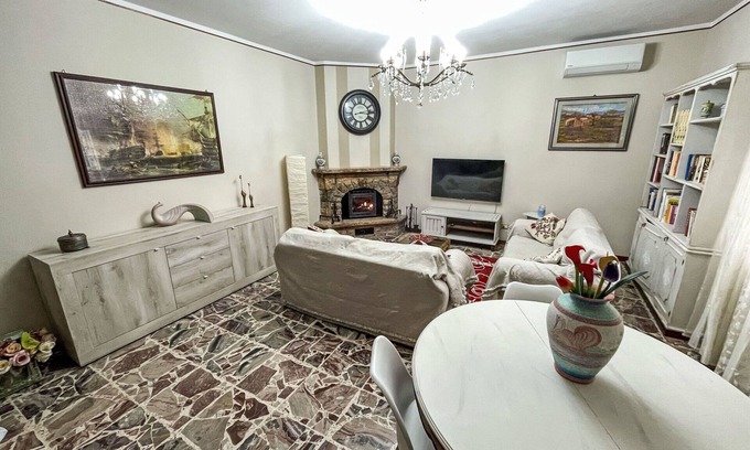 Acqui Terme House | Stunning private villa for 7 people with WIFI, A/C, TV, terrace, pets allowed and panoramic view