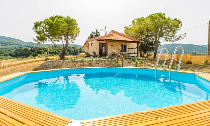 Santa Luce House | Stunning private villa with private pool, A/C, WIFI, TV, terrace, pets allowed and panoramic view