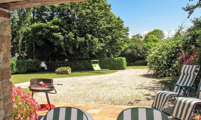 Plounevez-Lochrist House | Stunning private villa for 4 people with TV, terrace and parking