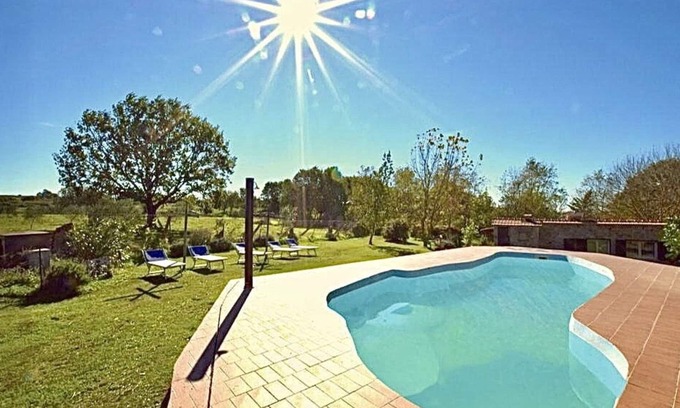 Pitigliano Villa | Stunning private villa for 7 people with private pool, WIFI, pets allowed and panoramic view