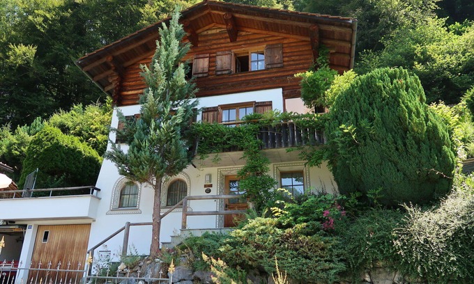 Luzein House | Stunning private villa for 6 people with WIFI, TV, patio and panoramic view