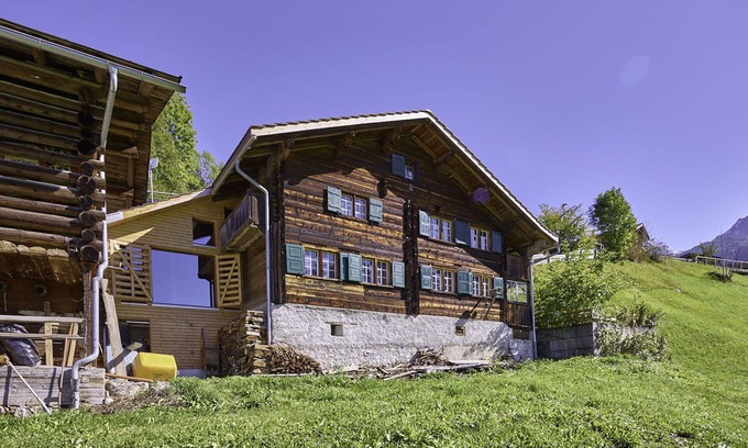 Saas im Prattigau House | Stunning private villa for 8 guests with WIFI, TV, patio and panoramic view