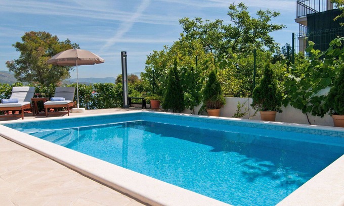 Okrug Donji House | Stunning private villa for 10 guests with WIFI, A/C, private pool, TV, terrace and parking