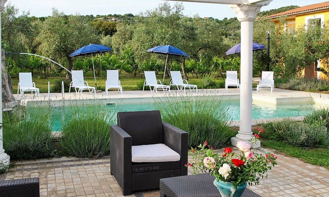 Itri Villa | Stunning private villa for 14 guests with A/C, private pool, WIFI, TV, patio and pets allowed