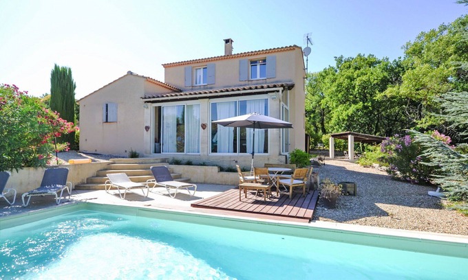 Gargas House | Stunning private villa for 6 guests with private pool, A/C, TV and terrace