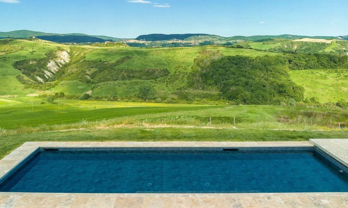 Torre A Castello Villa | Stunning private villa for 12 people with WIFI, private pool, A/C, terrace and panoramic view
